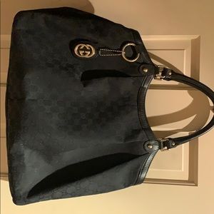 Gucci Sukey large canvas bag. Barely used.